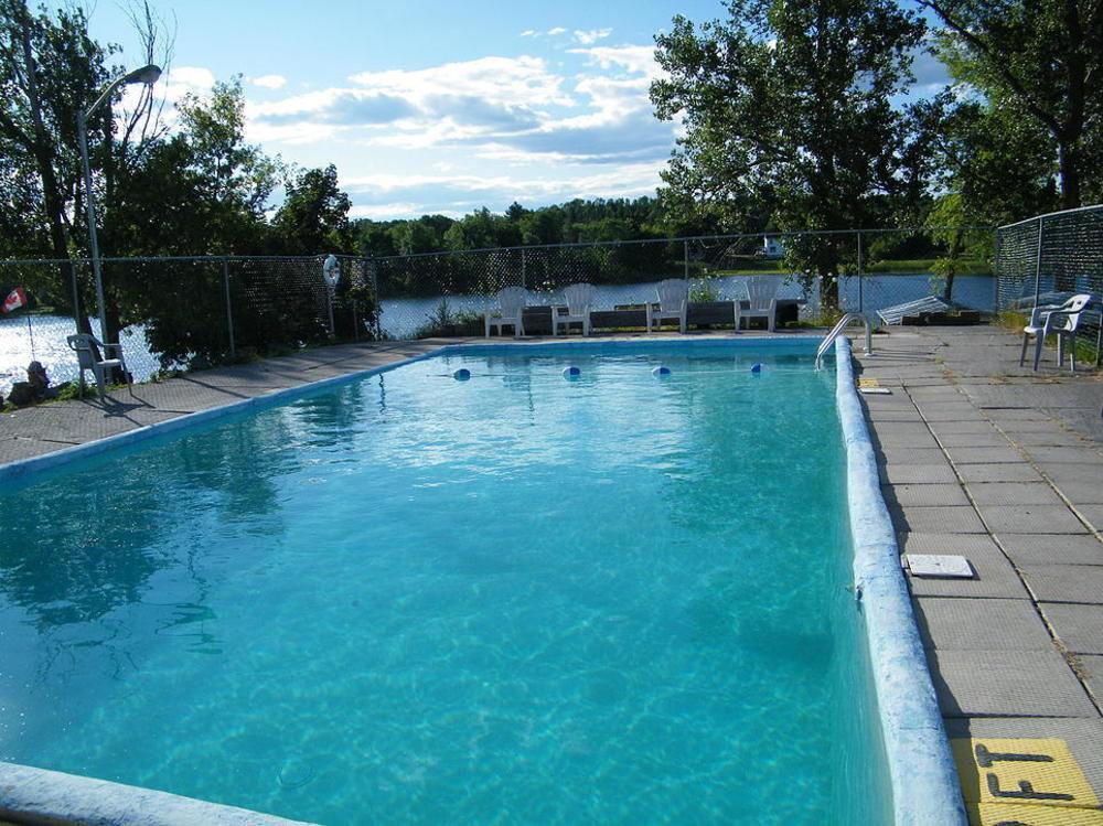 Campbellford River Inn Exterior foto