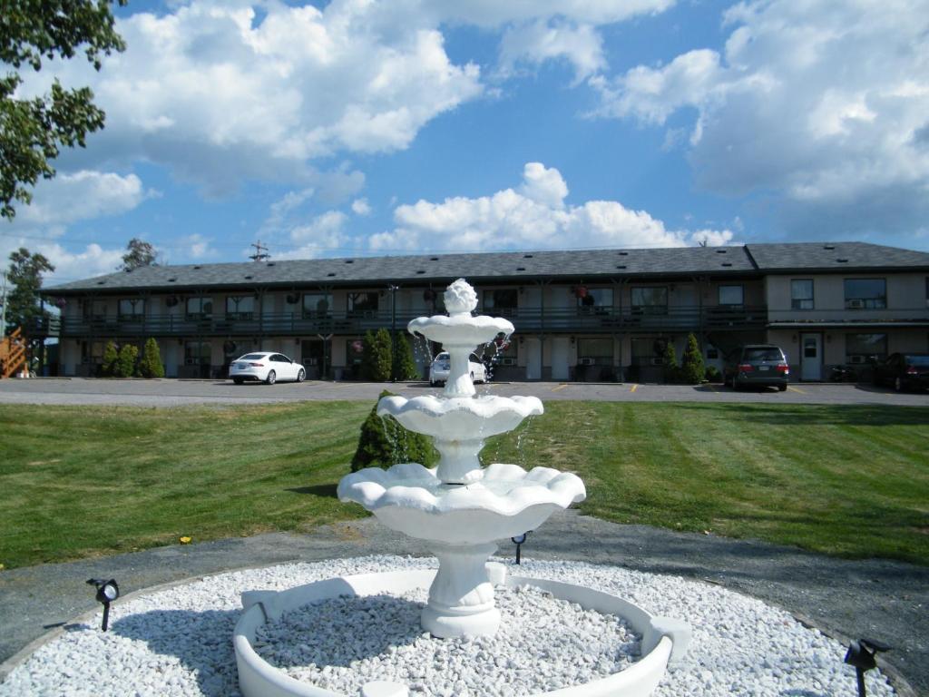 Campbellford River Inn Exterior foto
